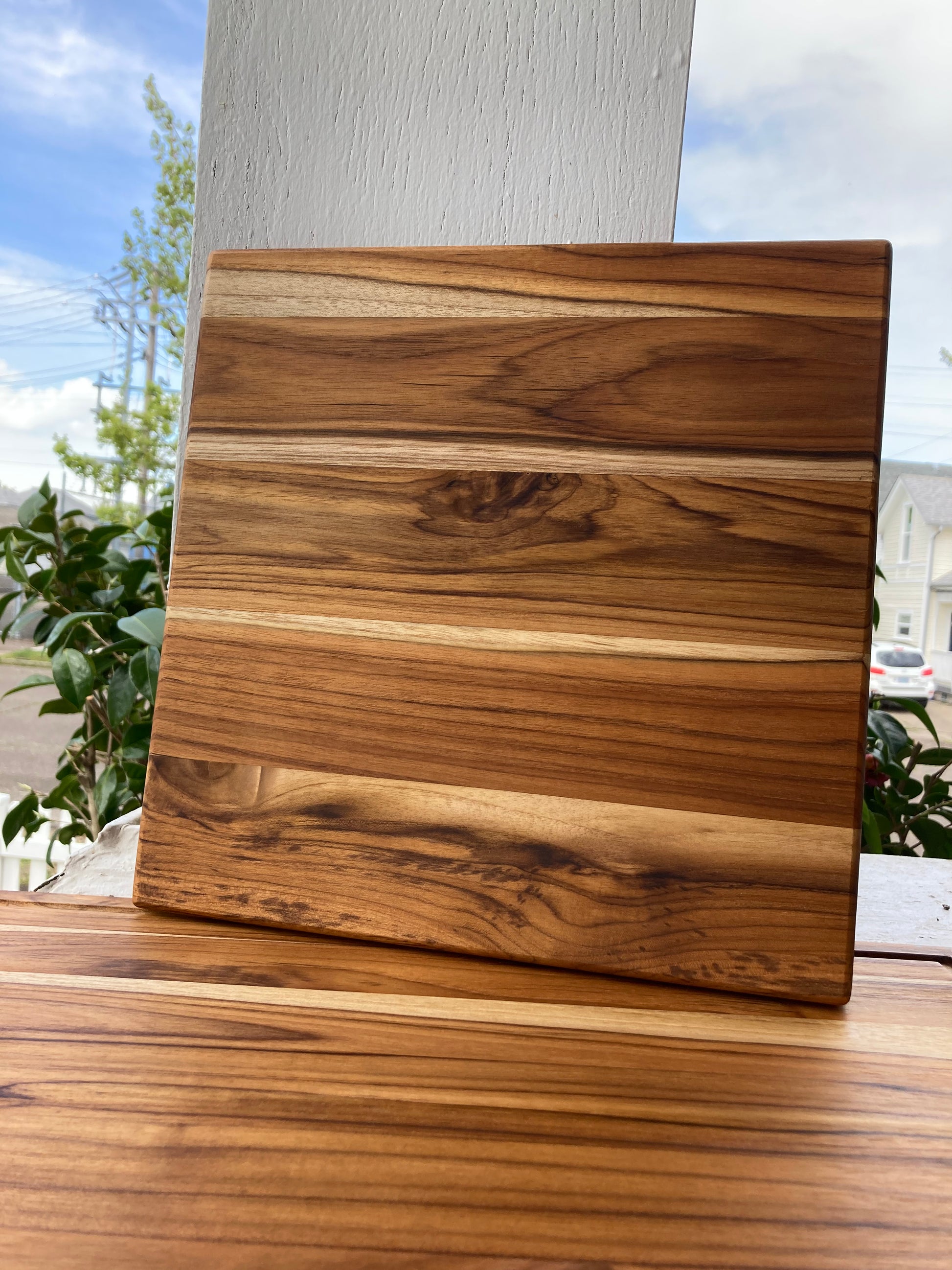 teak cutting boards, artisan wood cutting boards, handmade cutting boards oregon, 12"x12" square teak cutting board, 12" teak cutting board