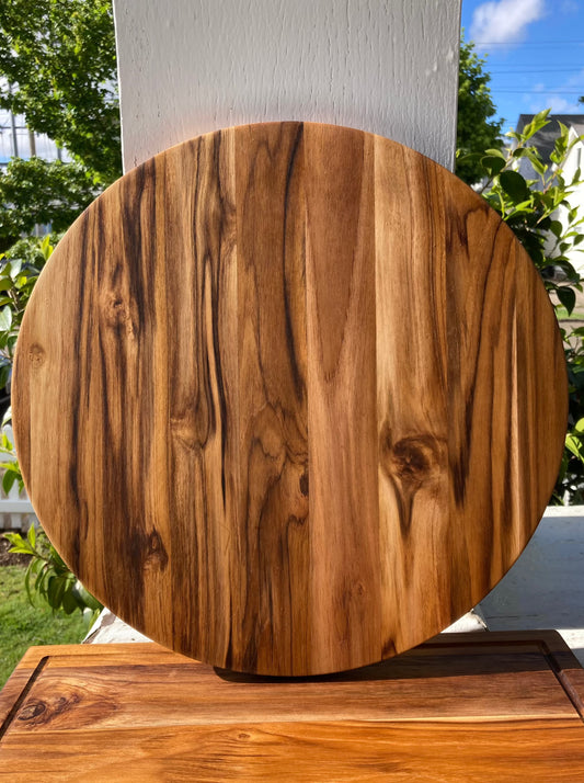 15" Teak Round Cutting Board