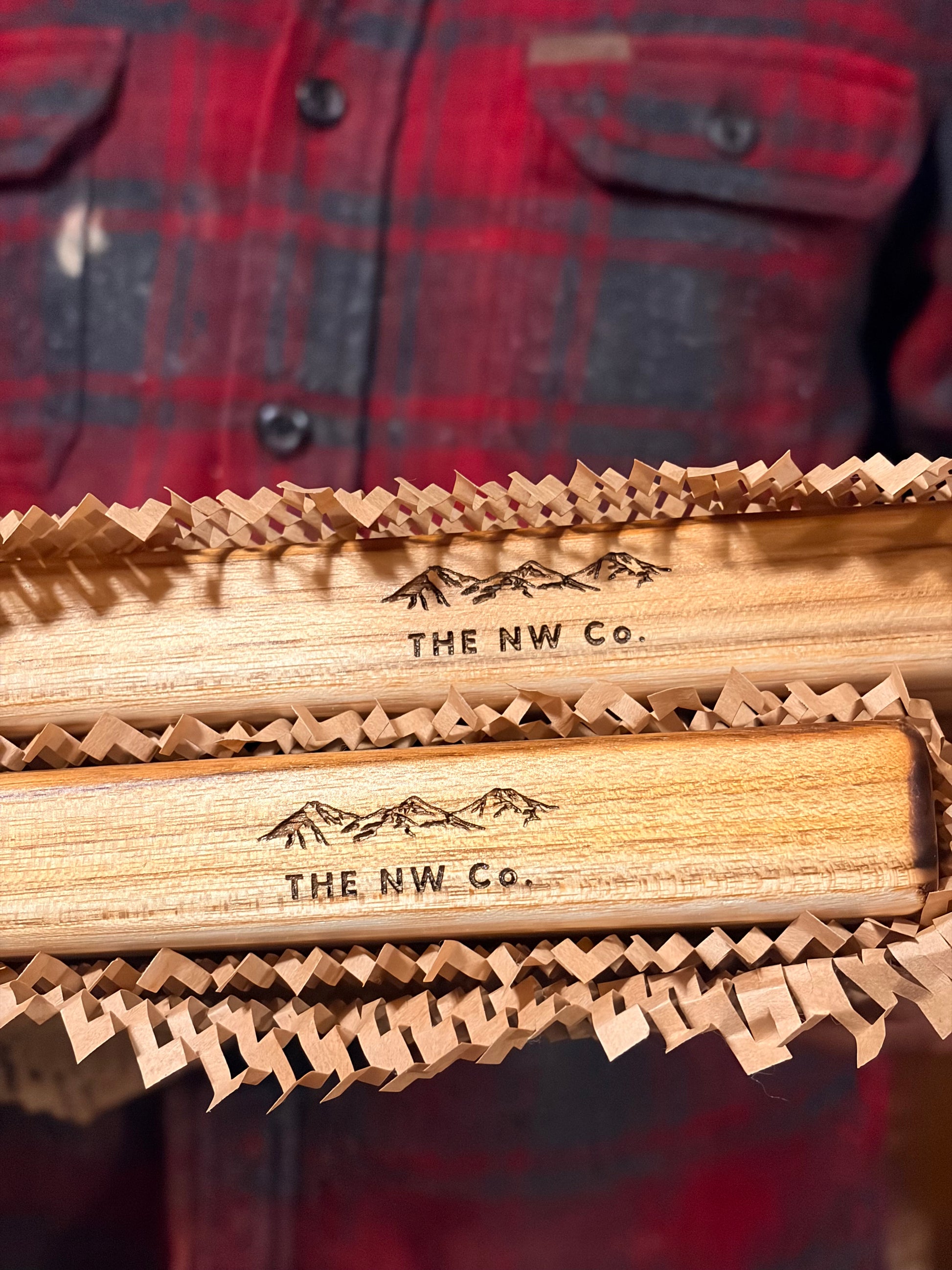 Cutting board in kraft gift packaging